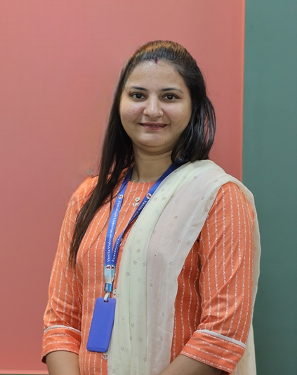 <h4>Mitali Digesh Aaiwala</h4><p>Teaching Assistant</p>